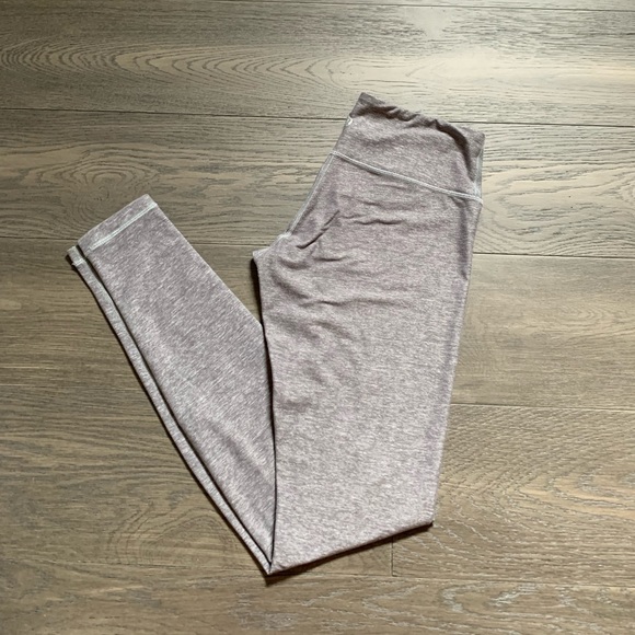 Grey lululemon leggings size 6 - Picture 1 of 3